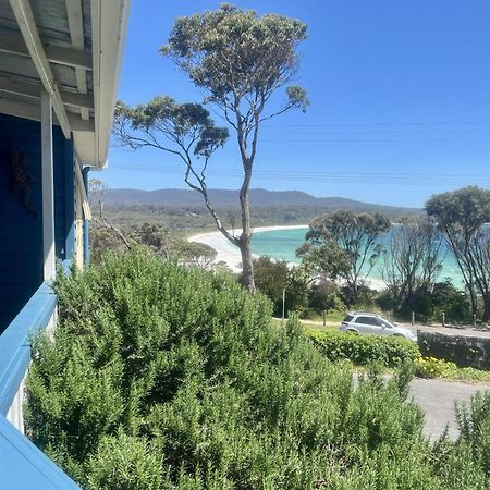 Binalong Beach Cottage Beachfront At Bay Of Fires Next To Restaurant Binalong Bay ภายนอก รูปภาพ