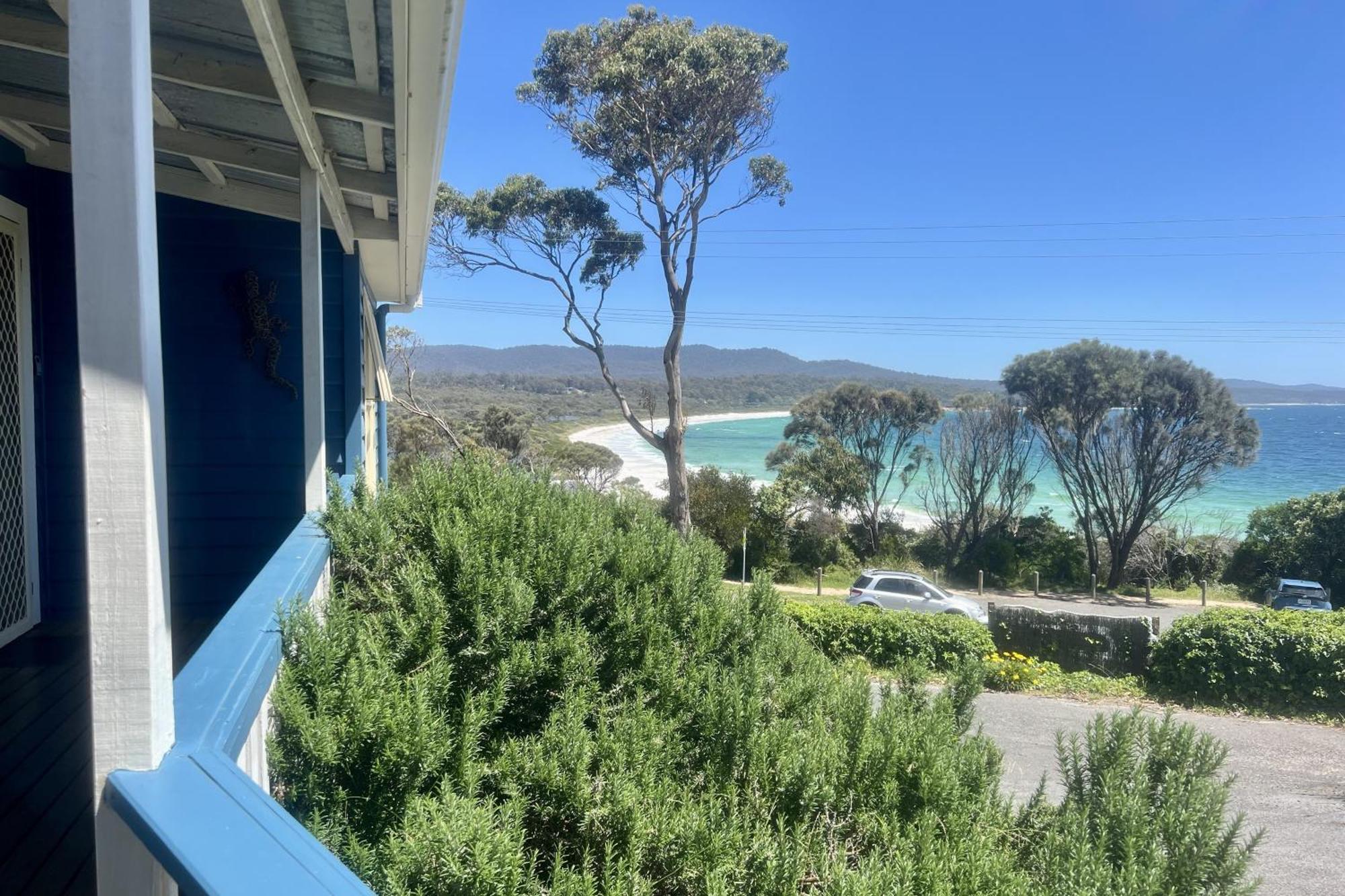 Binalong Beach Cottage Beachfront At Bay Of Fires Next To Restaurant Binalong Bay ภายนอก รูปภาพ